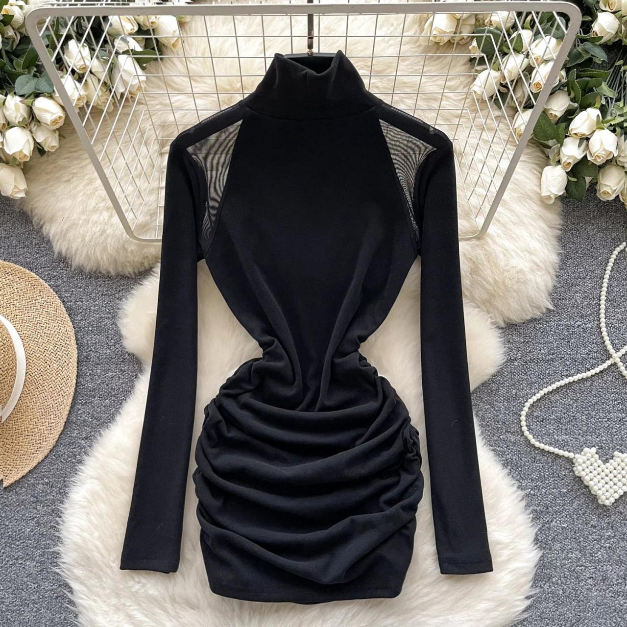 Black Long-sleeve Ruched Bodycon Dress With Mesh