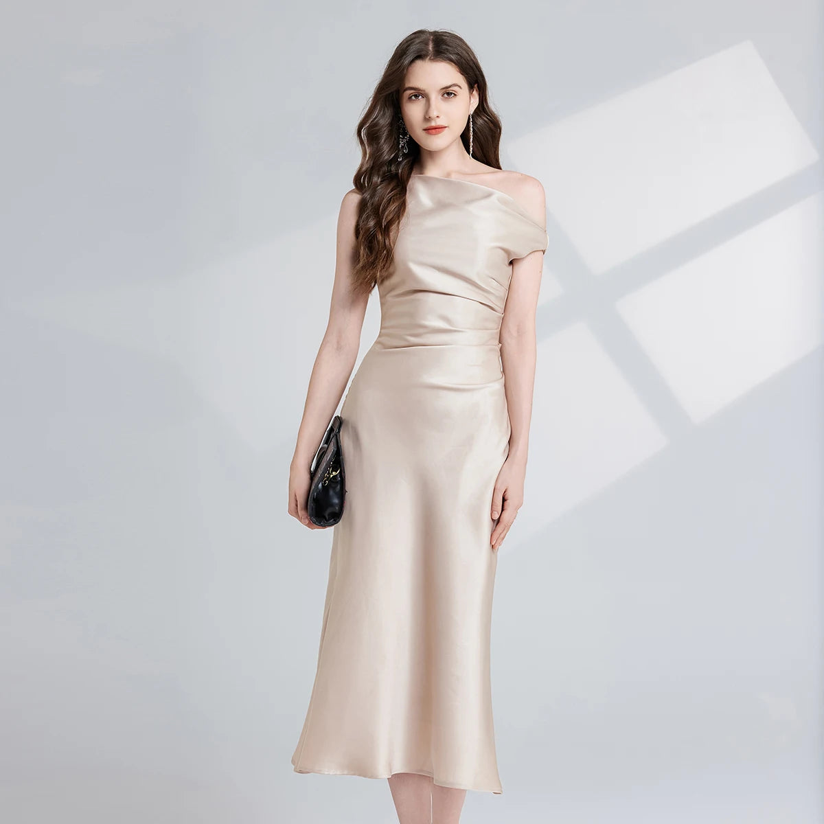 knee length dresses for ladies Windsor Sleek Style High Slit Bodycon Midi Dress in Green | Size: Xs main image 0